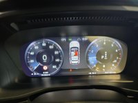 USED 2021 70 VOLVO XC40 2.0 B4 MHEV Inscription Pro Auto Euro 6 (s/s) 5dr 1 Owner Full Service History