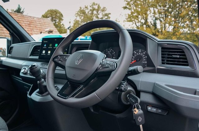 2025 RENAULT MASTER - Photo 7
