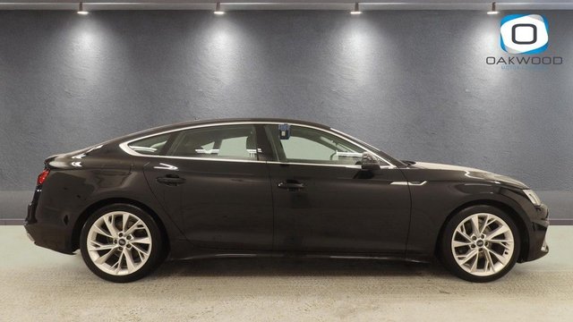 2023 Audi A5 2L Sport 5dr - Photo 5