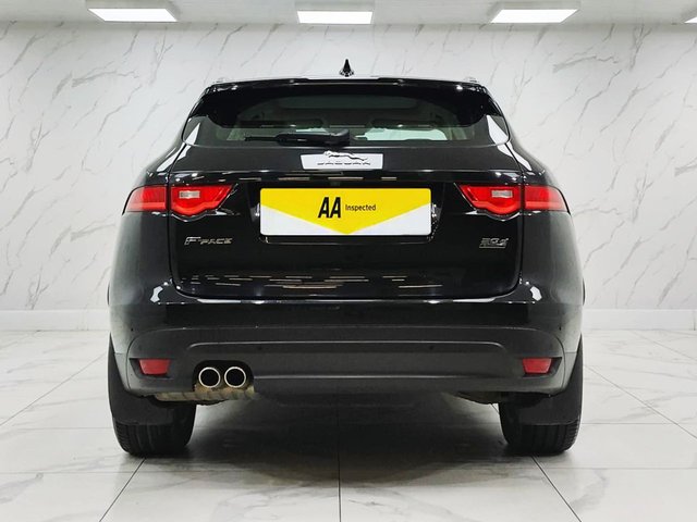 2019 Jaguar F-Pace 2L Portfolio 5dr - Photo 10