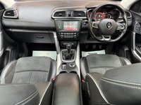 USED 2016 16 RENAULT KADJAR 1.6 dCi Signature Nav SUV 5dr Diesel Manual 4WD Euro 6 (s/s) (130 ps) 