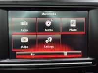 USED 2016 16 RENAULT KADJAR 1.6 dCi Signature Nav SUV 5dr Diesel Manual 4WD Euro 6 (s/s) (130 ps) 