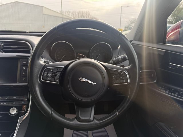 2015 JAGUAR XE - Photo 12