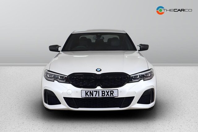 2021 BMW 3 Series - Photo 3