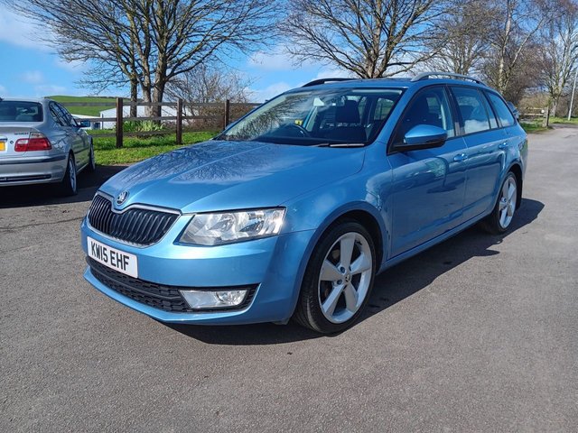 2015 SKODA OCTAVIA - Photo 2