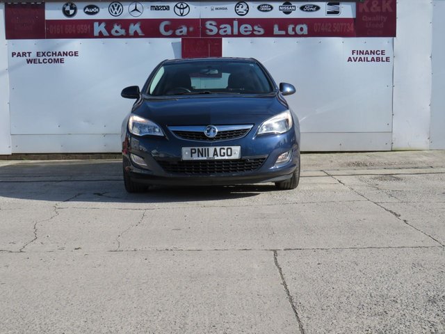 2011 VAUXHALL ASTRA 2011 1.6 16v Exclusiv Hatchback 5dr Petrol Auto Euro 5 (115 ps) - Photo 6