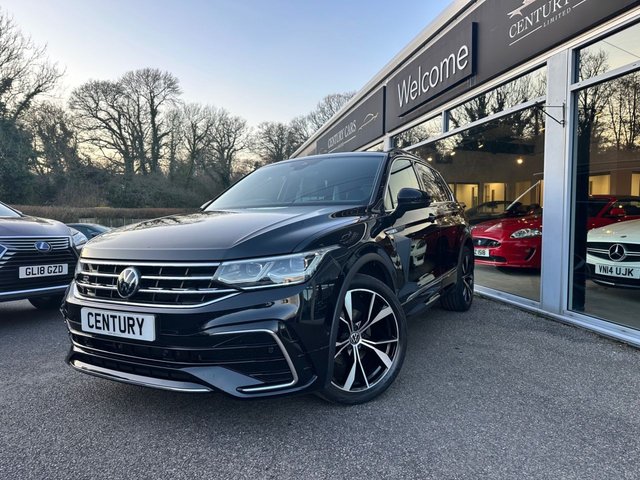 2020 70 Volkswagen Tiguan 1.5 TSI R-Line SUV 5dr Petrol DSG Euro 6 (s/s) (150 ps)