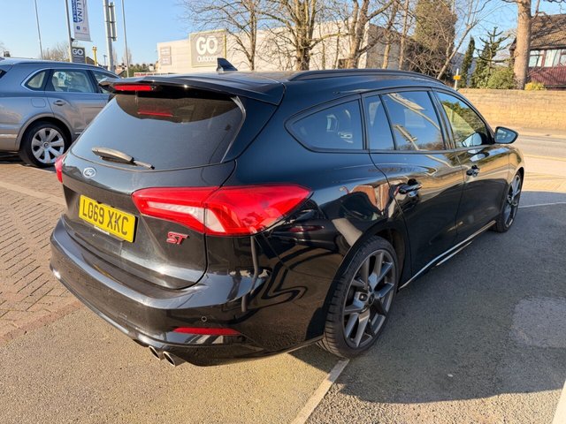 2019 Ford Focus 2L St 5dr - Photo 10