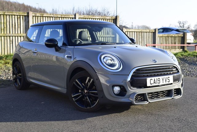 2019 MINI HATCH