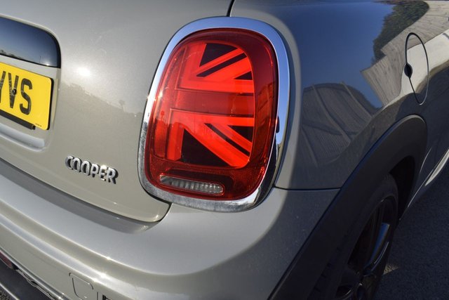 2019 MINI HATCH - Photo 11