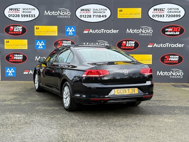 2019 Volkswagen Passat 1.5L S 4dr - Photo 3