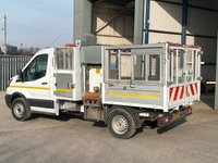 USED 2018 68 FORD TRANSIT 2.0 350 ECOBLUE CAGED TIPPER L2 MEDIUM WHEEL BASE (130 BHP) WITH BIN LIFT. 