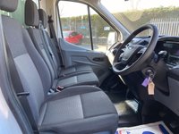 USED 2018 68 FORD TRANSIT 2.0 350 ECOBLUE CAGED TIPPER L2 MEDIUM WHEEL BASE (130 BHP) WITH BIN LIFT. 