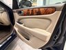 USED 2007 05 JAGUAR XJ 2.7 TD Executive Saloon 4dr Diesel Automatic (214 g/km, 204 bhp) 