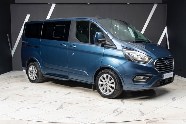 View our FORD TOURNEO CUSTOM