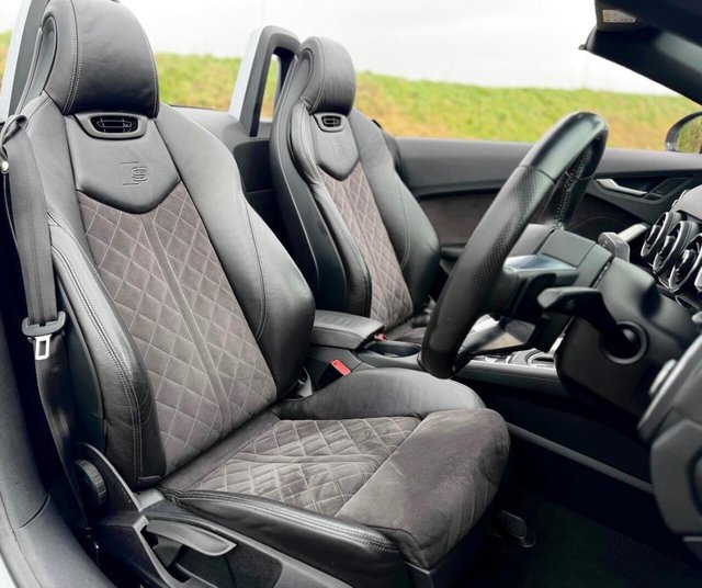 2015 AUDI TT 2.0 TFSI S line Roadster S Tronic quattro Euro 6 (s/s) 2dr - Photo 7