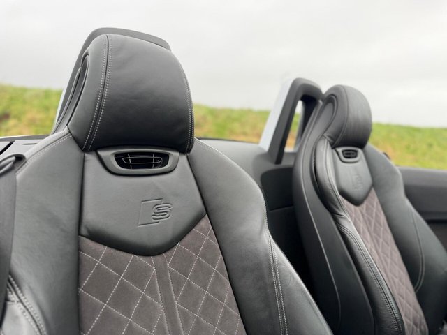 2015 AUDI TT 2.0 TFSI S line Roadster S Tronic quattro Euro 6 (s/s) 2dr - Photo 11