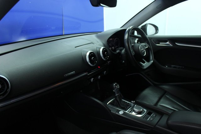 2020 AUDI A3 - Photo 8