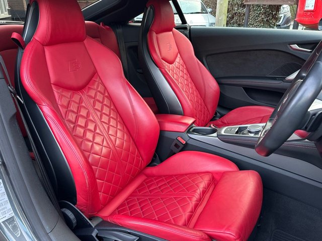 2018 AUDI TTS - Photo 2