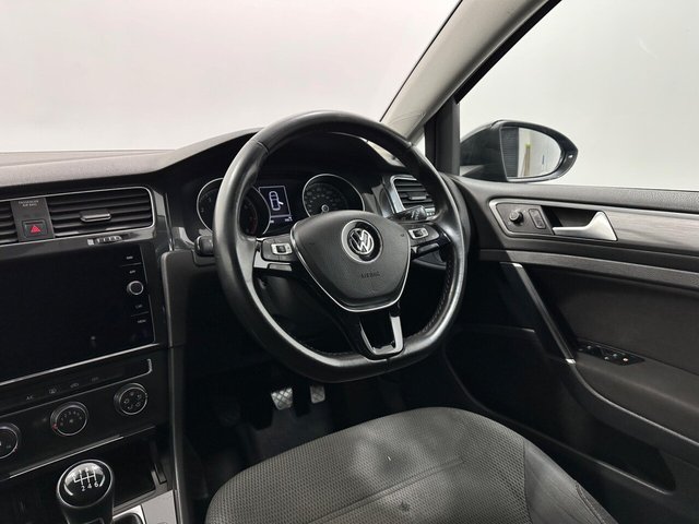2019 Volkswagen Golf - Photo 11