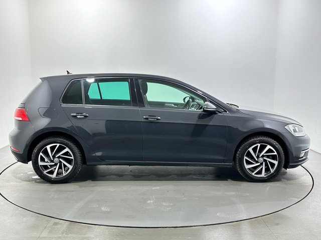 2019 Volkswagen Golf - Photo 9