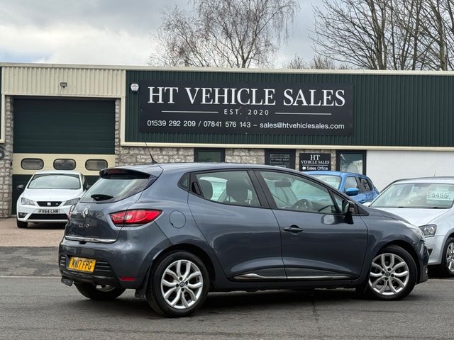 2017 RENAULT CLIO 1.2 16V Dynamique Nav Hatchback 5dr Petrol Manual Euro 6 (75 ps) - Photo 3