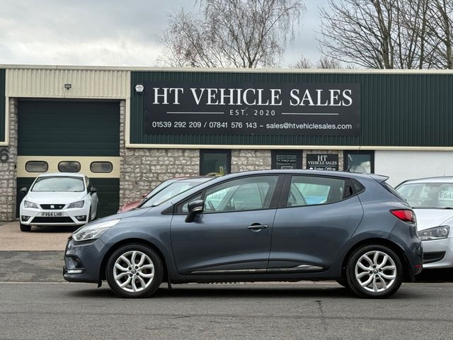 2017 RENAULT CLIO 1.2 16V Dynamique Nav Hatchback 5dr Petrol Manual Euro 6 (75 ps) - Photo 5