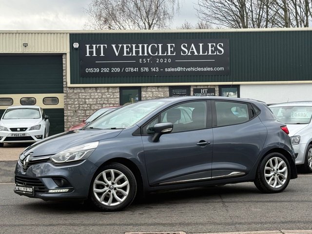 2017 RENAULT CLIO 1.2 16V Dynamique Nav Hatchback 5dr Petrol Manual Euro 6 (75 ps) - Photo 8