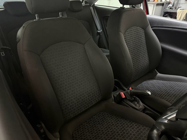 2015 VAUXHALL CORSA 1.2i Sting Hatchback 3dr Petrol Manual Euro 6 (70 ps) - Photo 9