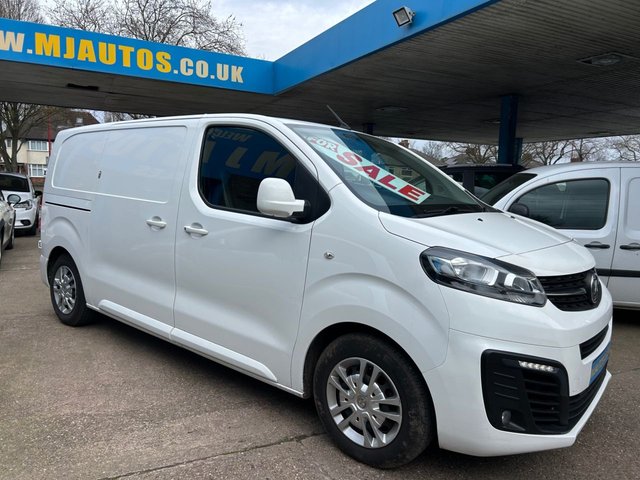 2020 Vauxhall Vivaro 1.5L Sportive 5dr - Photo 5