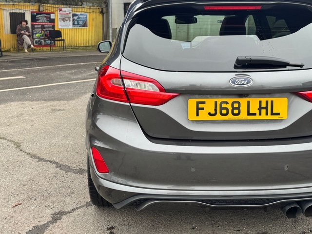 2018 FORD FIESTA 1.5T EcoBoost ST-3 Hatchback 5dr Petrol Manual Euro 6 (200 ps) - Photo 7