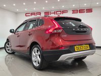 USED 2014 63 VOLVO V40 CROSS COUNTRY 1.6 D2 Lux Hatchback 5dr Diesel Powershift Euro 5 (s/s) (115 ps) 