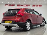 USED 2014 63 VOLVO V40 CROSS COUNTRY 1.6 D2 Lux Hatchback 5dr Diesel Powershift Euro 5 (s/s) (115 ps) 