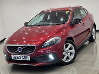 USED 2014 63 VOLVO V40 CROSS COUNTRY 1.6 D2 Lux Hatchback 5dr Diesel Powershift Euro 5 (s/s) (115 ps) 