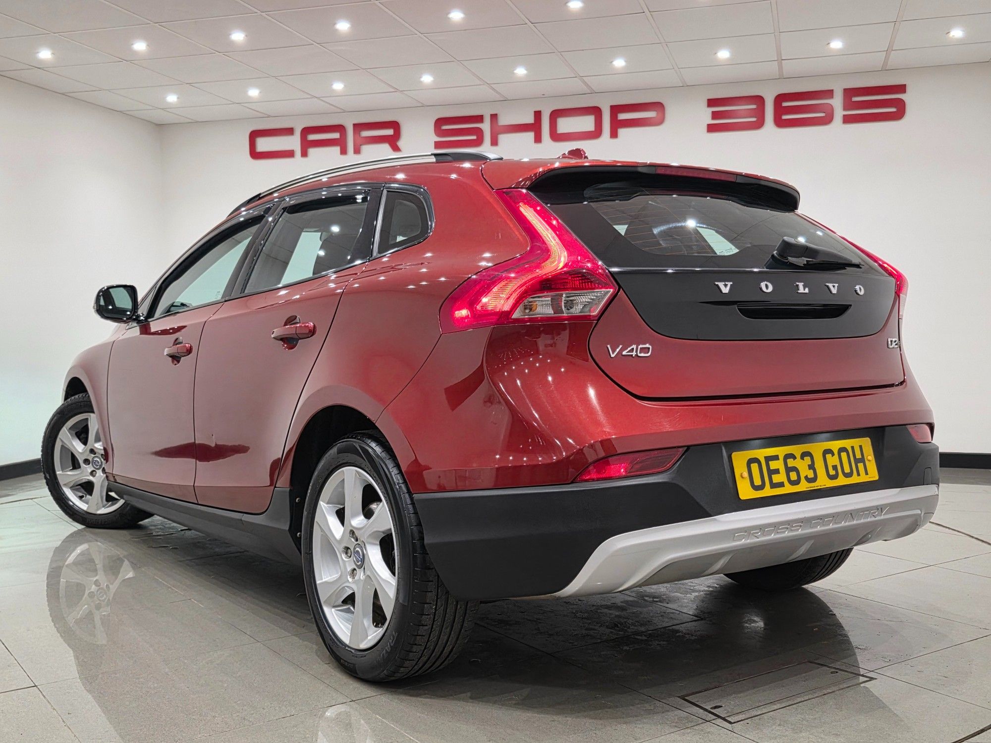 2014 Volvo V40 thumbnail 19