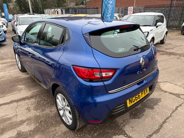 2017 RENAULT CLIO 0.9 TCe Dynamique Nav Hatchback 5dr Petrol Manual Euro 6 (s/s) (90 ps) - Photo 5