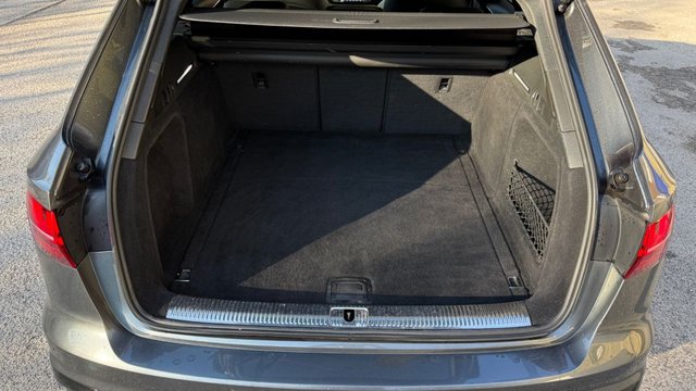 2020 AUDI A4 AVANT - Photo 11