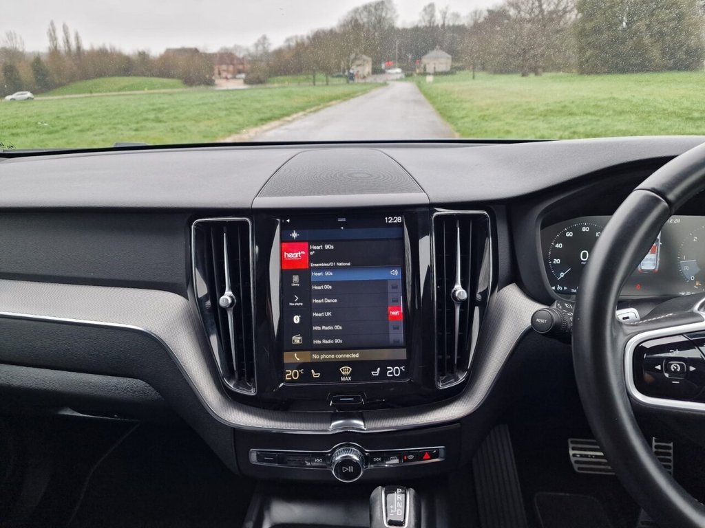 USED 2020 69 VOLVO XC60 2.0 D4 R-Design SUV 5dr Diesel Auto Euro 6 (s/s) (190 ps) FINANCE AVAILABLE