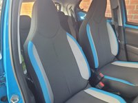 USED 2015 15 TOYOTA AYGO 1.0 VVT-i x-cite Hatchback 5dr Petrol Manual Euro 6 (68 ps) 