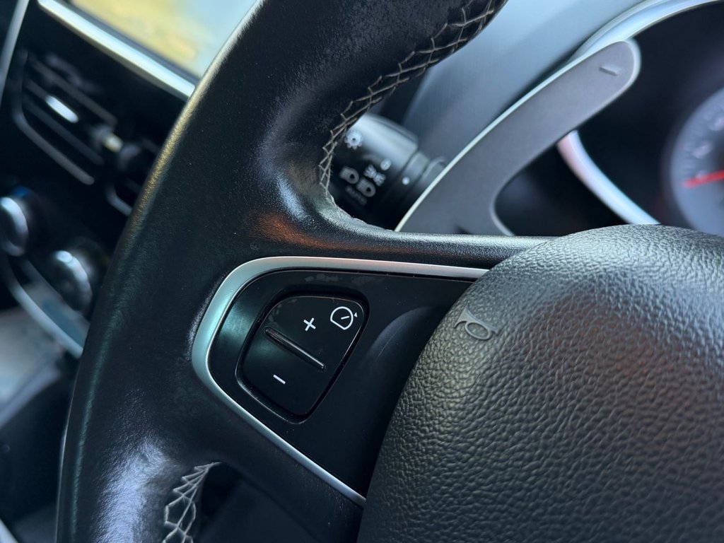 USED 2016 16 RENAULT CLIO 1.2 TCe GT Line Nav Hatchback 5dr Petrol Auto Euro 6 (120 ps) 2 Owners|9 Services|Camera|Cruise Control|R.Sensor|