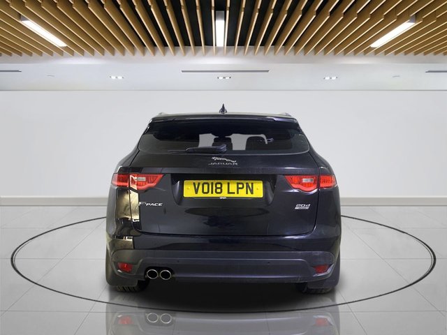 2018 Jaguar F-Pace 2L Prestige 5dr - Photo 6