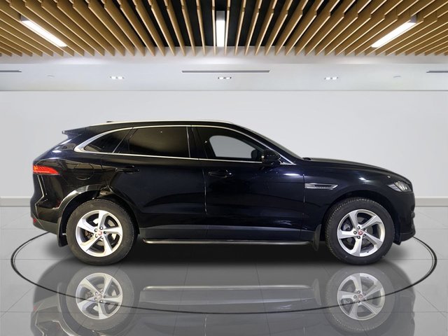 2018 Jaguar F-Pace 2L Prestige 5dr - Photo 8