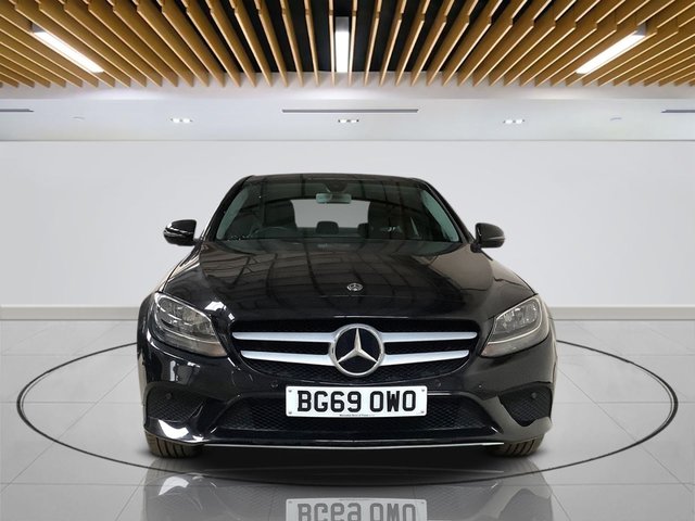 2019 Mercedes-Benz C-Class 1.6L Se 4dr - Photo 2