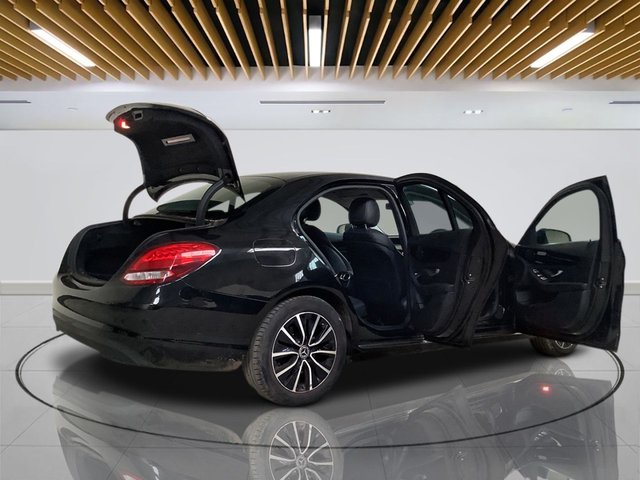 2019 Mercedes-Benz C-Class 1.6L Se 4dr - Photo 10