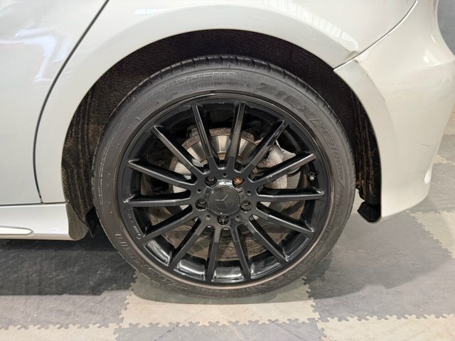 2014 MERCEDES-BENZ A-CLASS 1.5 A180 CDI AMG Sport Hatchback 5dr Diesel 7G-DCT Euro 5 (s/s) (109 ps) - Photo 7