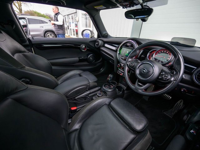 2018 MINI HATCH 2018 2.0 John Cooper Works Hatchback 3dr Petrol Auto 8 Spd Euro 6 (s/s) (231 ps) - Photo 8