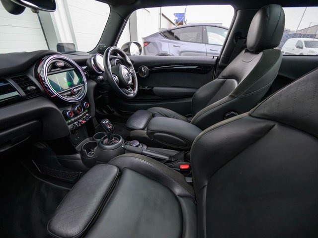 2018 MINI HATCH 2018 2.0 John Cooper Works Hatchback 3dr Petrol Auto 8 Spd Euro 6 (s/s) (231 ps) - Photo 9