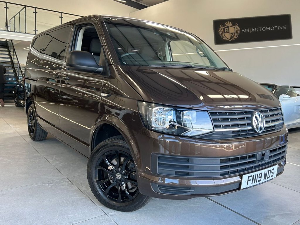 2019 Volkswagen Transporter Shuttle 2.0TDI T32 S BMT SWB (102ps)(Eu6dT)