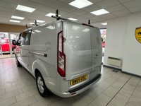 USED 2016 65 FORD TRANSIT CUSTOM 2.2 TDCi 290 Limited CREW VAN 6 SEATS 5dr Diesel Manual L2 H1 (191 g/km, 123 bhp) 