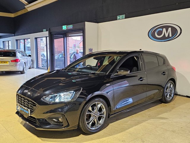 2020 Ford Focus 1L St-Line 5dr - Photo 4